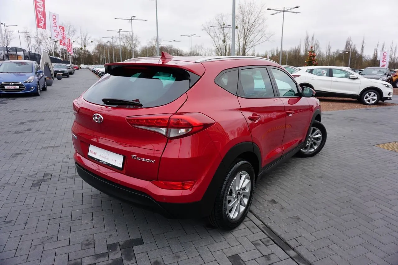 Hyundai Tucson 1.6 Trend...  Image 2