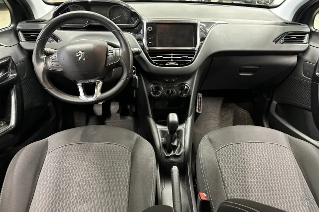 Peugeot 208 Active PureTech 82 5-ov * Vakkari / Lohkolämmiti Image 7